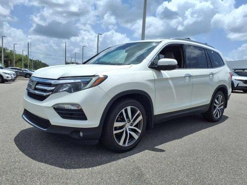 2017 Honda Pilot Touring