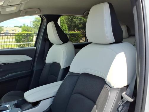 Aero Gray Metallic 2026 Mazda CX-5 Select
