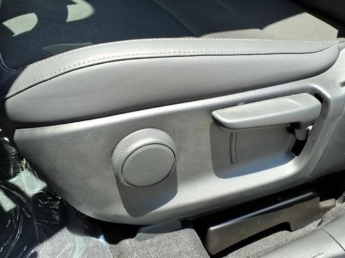 Aero Gray Metallic 2026 Mazda CX-5 Select