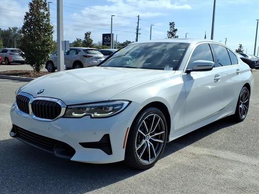 2019 BMW 330 i xDrive