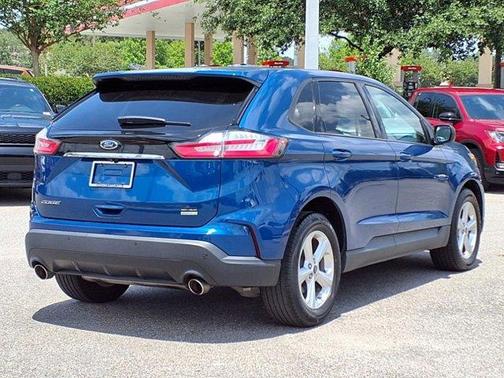 2020 Ford Edge SE