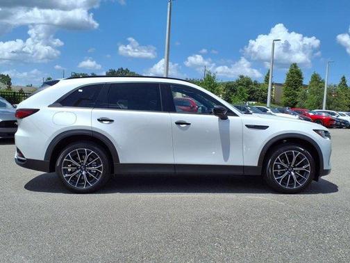 2025 Mazda CX-70 PHEV Premium Plus Package