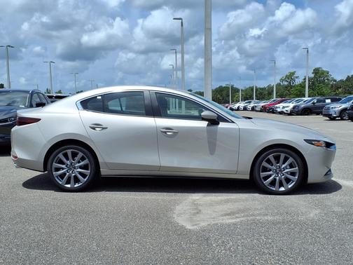 2025 Mazda Mazda3 FWD w/Preferred Package