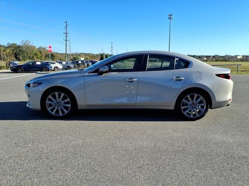 2025 Mazda Mazda3 FWD w/Preferred Package