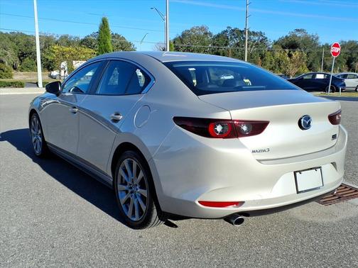 2025 Mazda Mazda3 FWD w/Preferred Package