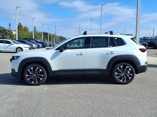 2026 Mazda CX-50 Premium Plus