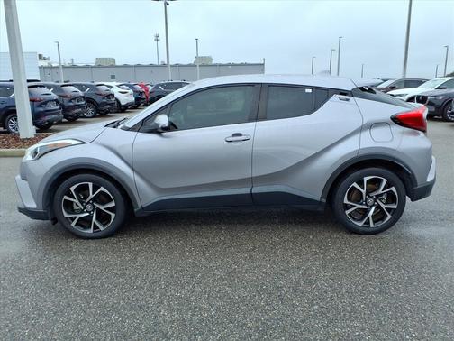 2019 Toyota C-HR XLE