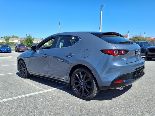 2025 Mazda Mazda3 2.5 S Carbon Edition