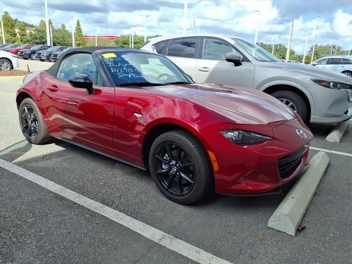 2019 Mazda MX-5 Miata Sport