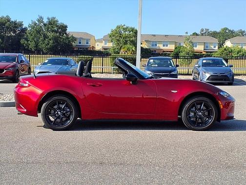2019 Mazda MX-5 Miata Sport