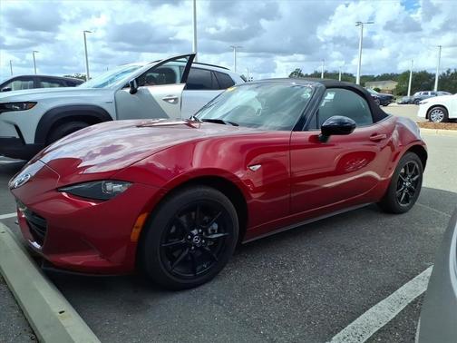 2019 Mazda MX-5 Miata Sport