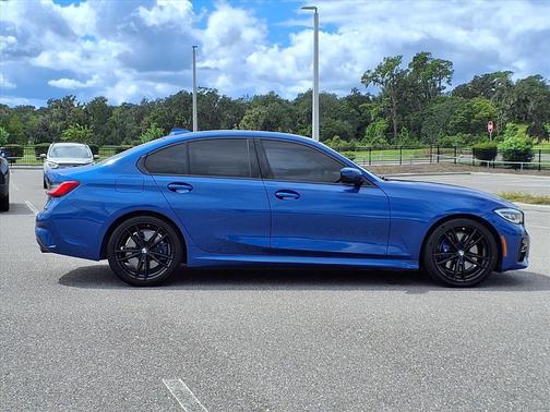 2021 BMW 330 i
