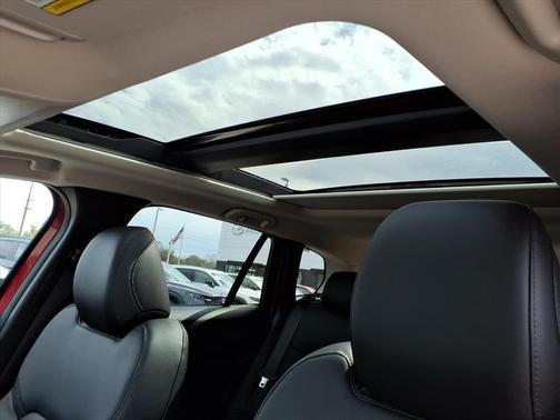 2026 Mazda CX-50 Premium