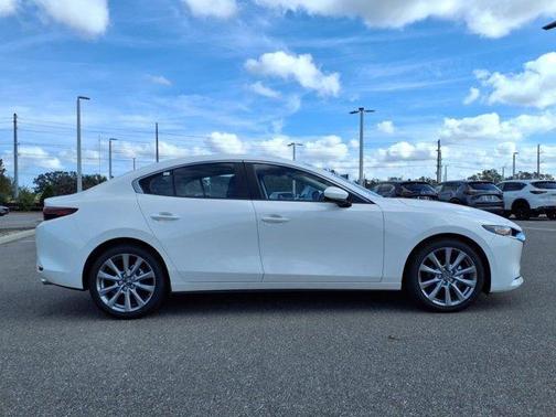 2025 Mazda Mazda3 FWD w/Preferred Package