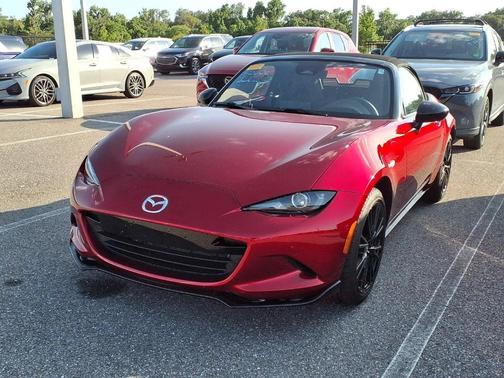 Soul Red Crystal Metallic 2025 Mazda MX-5 Miata Club