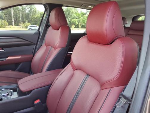 Machine Gray Metallic 2025 Mazda CX-50 Hybrid PREMIUM PLUS PACKAGE