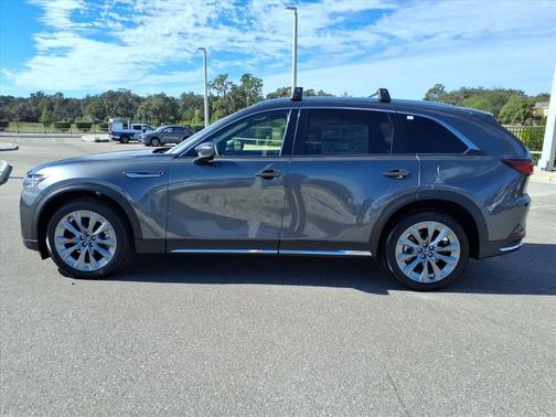 2026 Mazda CX-90 Premium Plus