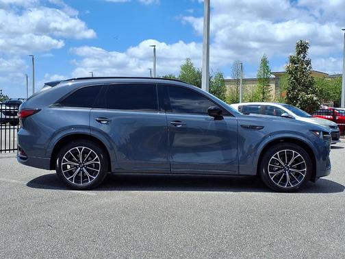 Polymetal Gray Metallic 2025 Mazda CX-70 CX-70