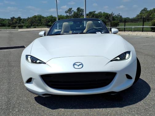 Snowflake White Pearl 2026 Mazda MX-5 Miata Grand Touring