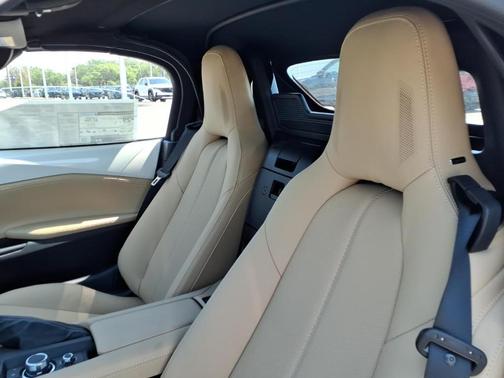 Snowflake White Pearl 2026 Mazda MX-5 Miata Grand Touring