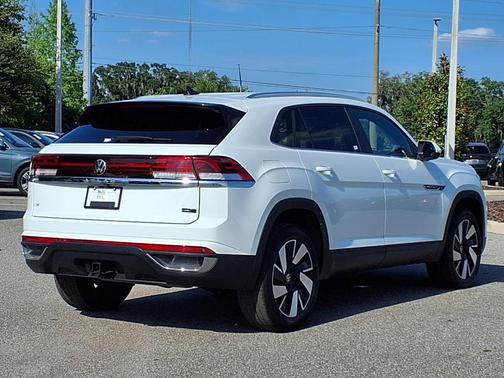 Pure White 2025 Volkswagen Atlas Cross Sport 2.0T SE w/Technology