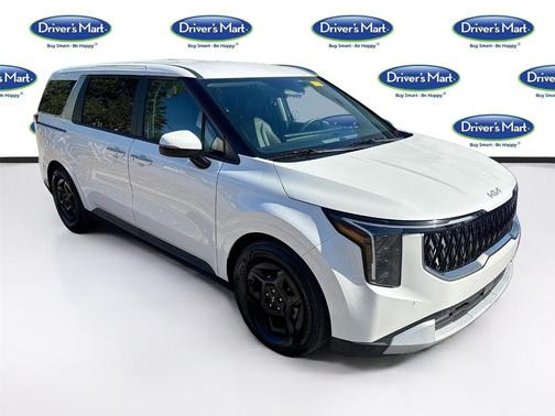 Snow White Pearl 2025 Kia Carnival LXS