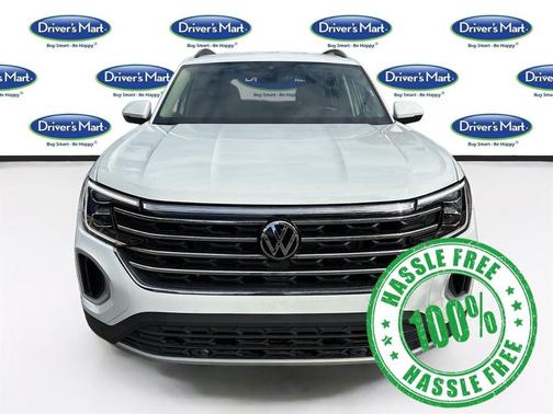 Pure White 2025 Volkswagen Atlas 2.0T SE w/Technology