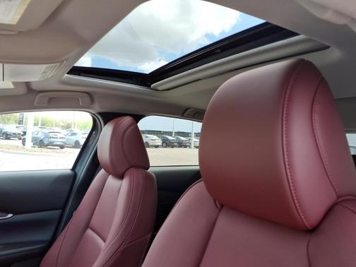 Polymetal Gray Metallic 2026 Mazda CX-30 2.5 S Carbon Edition