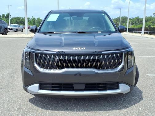 Metal 2025 Kia Carnival LXS