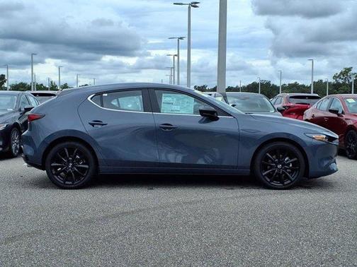 2025 Mazda Mazda3 2.5 S Carbon Edition
