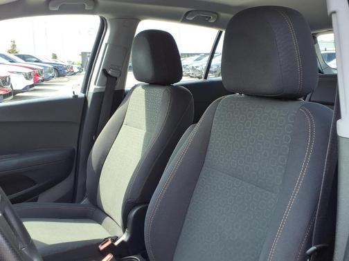 Storm Blue Metallic 2018 Chevrolet Trax LS