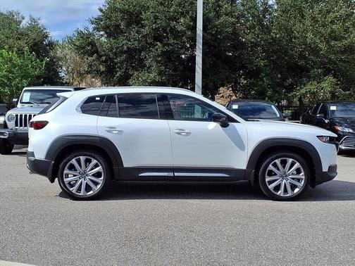 2026 Mazda CX-50 Premium