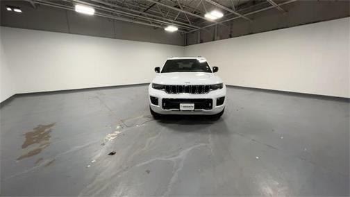 2022 Jeep Grand Cherokee Overland