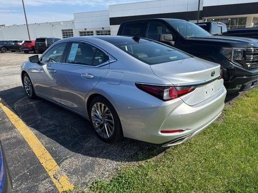 Silver 2019 Lexus ES 350