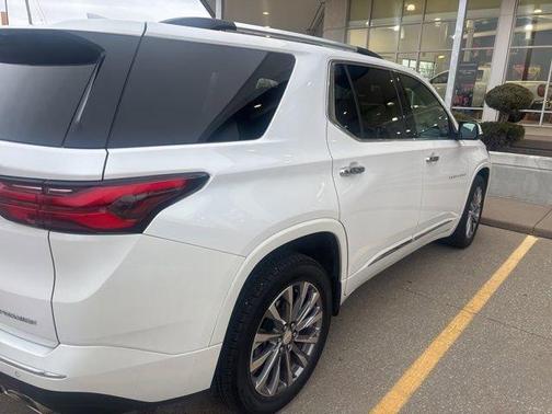 2022 Chevrolet Traverse Premier