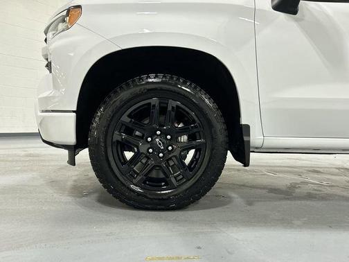 White 2025 Chevrolet Silverado 1500 RST