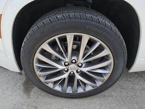 White 2025 Buick Enclave Avenir