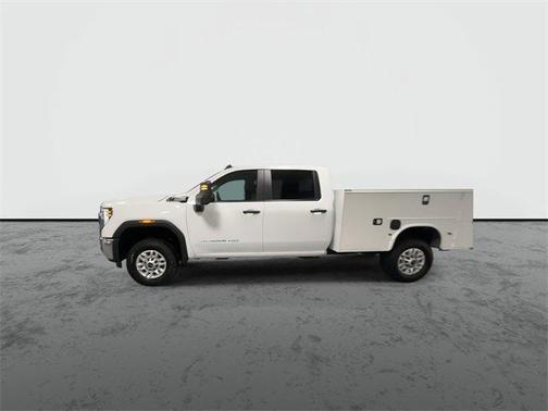 2025 GMC Sierra 2500 Pro