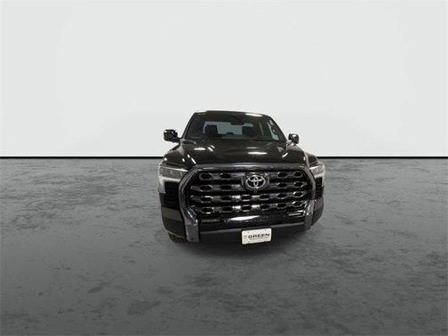 2023 Toyota Tundra Hybrid Platinum