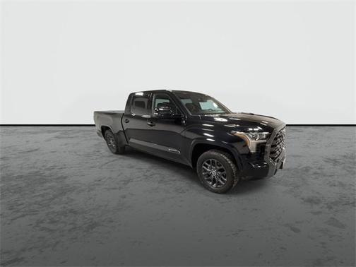 2023 Toyota Tundra Hybrid Platinum