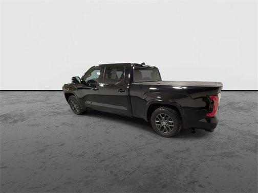 2023 Toyota Tundra Hybrid Platinum