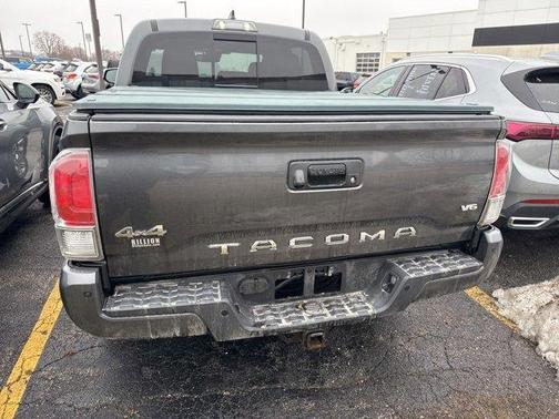 2018 Toyota Tacoma SR