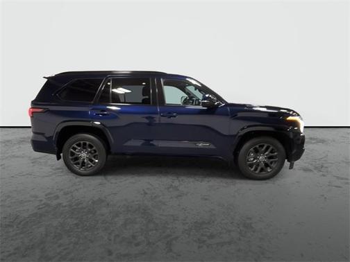 2023 Toyota Sequoia SR5