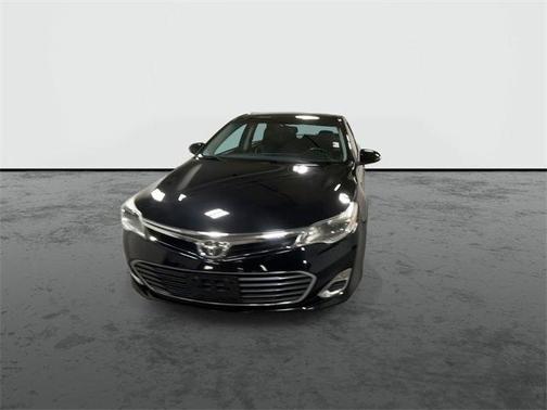 2013 Toyota Avalon XLE