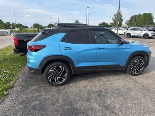 Blue 2025 Chevrolet Trailblazer RS
