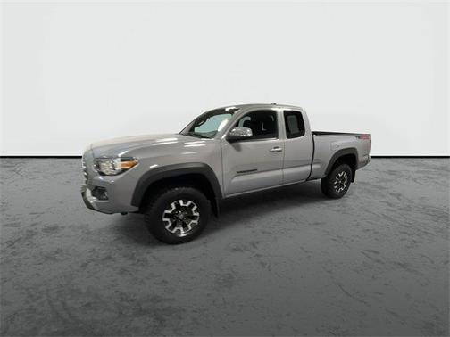 2020 Toyota Tacoma SR