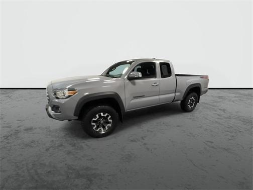 2020 Toyota Tacoma SR