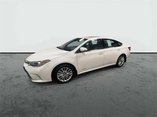 2018 Toyota Avalon Hybrid XLE Plus