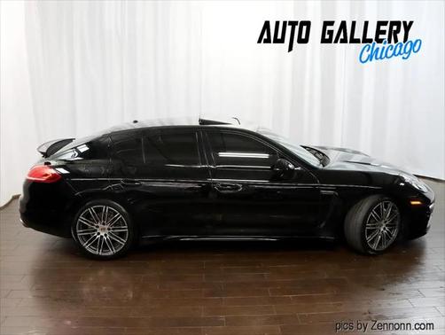 2015 Porsche Panamera 4S