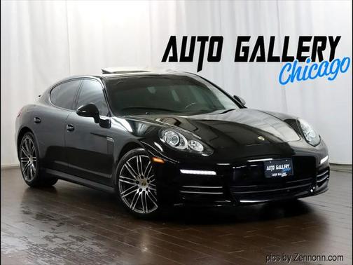 2015 Porsche Panamera 4S
